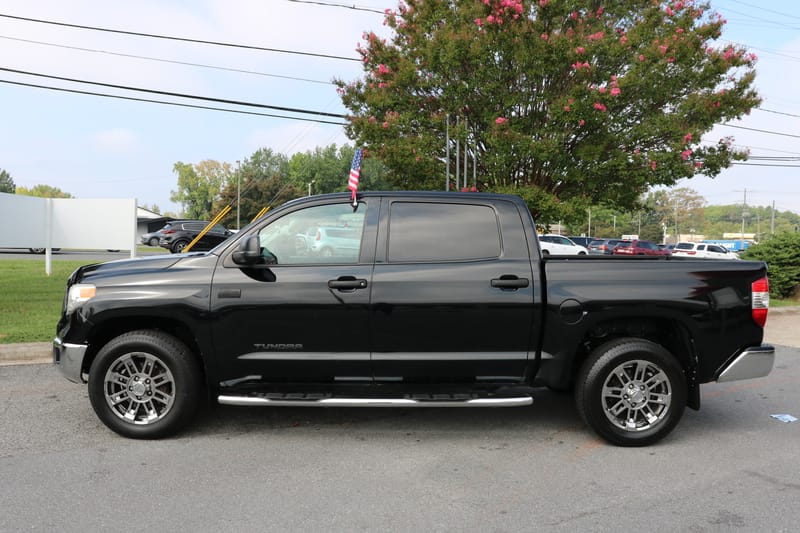 2016 TOYOTA TUNDRA SR5 - TOY203727C