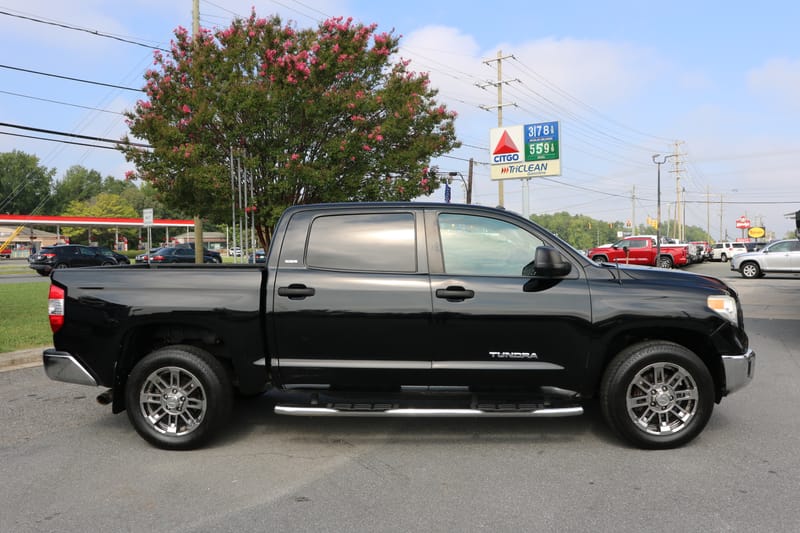 2016 TOYOTA TUNDRA SR5 - TOY203727C