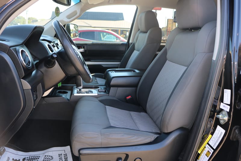 2016 TOYOTA TUNDRA SR5 - TOY211188