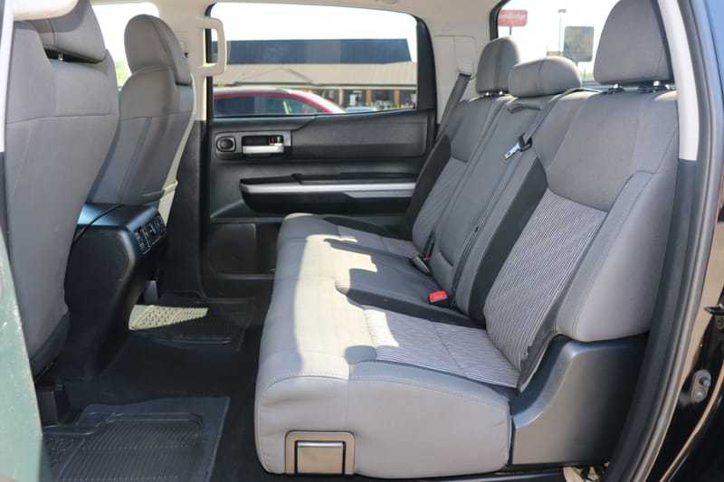 2016 TOYOTA TUNDRA SR5 - TOY211188