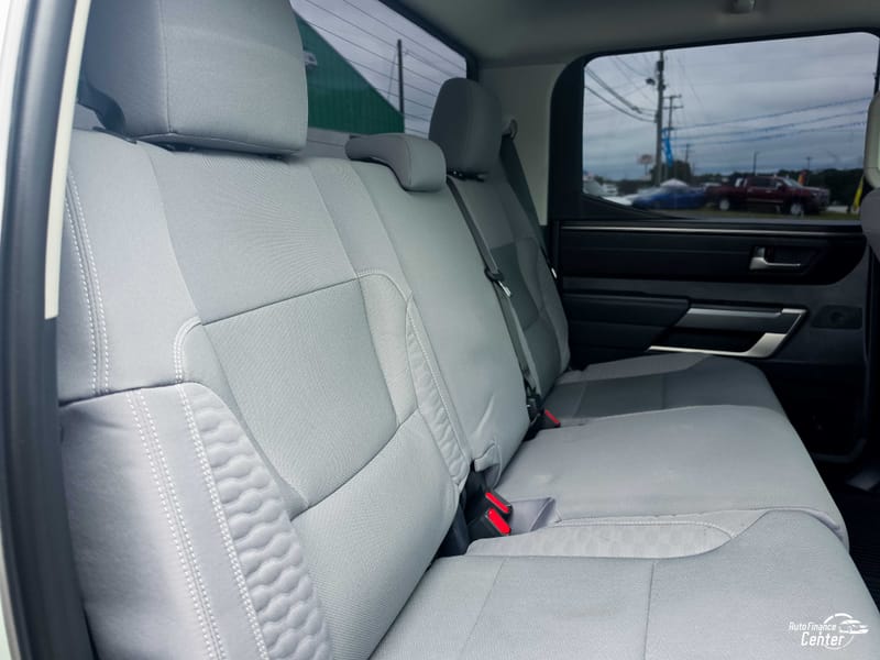 2024 TOYOTA TUNDRA SR5 - TOY228510