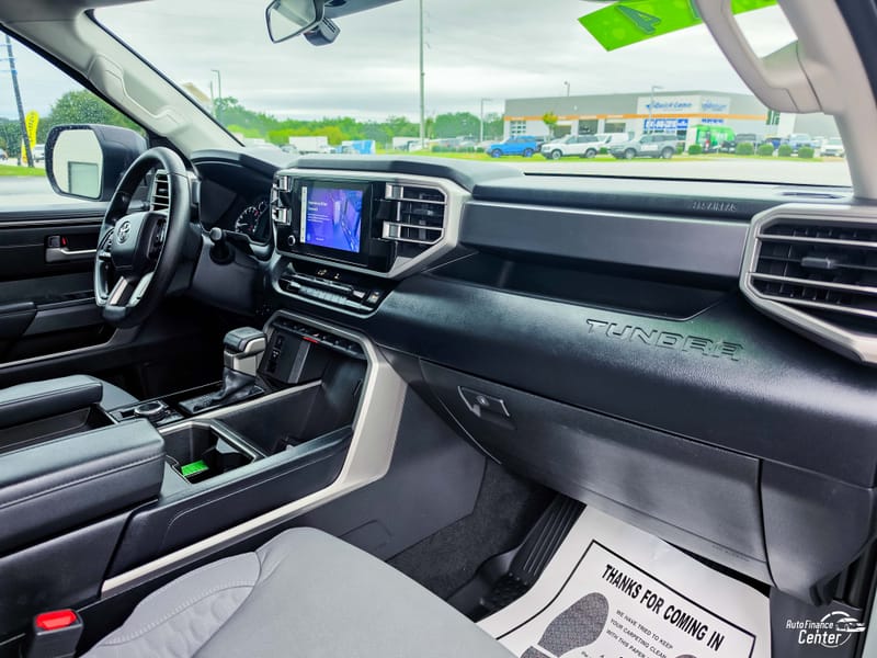 2024 TOYOTA TUNDRA SR5 - TOY228510