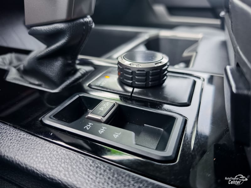 2024 TOYOTA TUNDRA SR5 - TOY228510