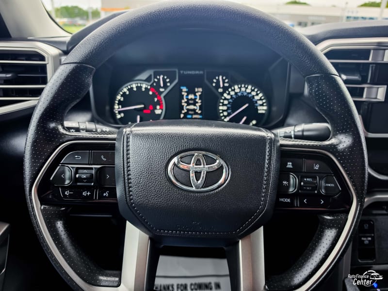 2024 TOYOTA TUNDRA SR5 - TOY228510
