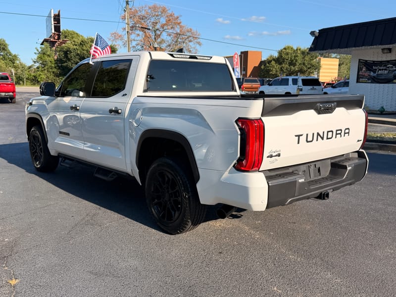 2024 TOYOTA TUNDRA SR5 - TOY231760