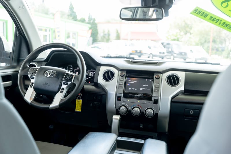 2018 TOYOTA TUNDRA SR5 - TOY232122