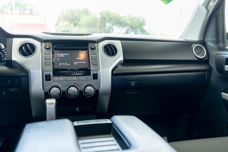 2018 TOYOTA TUNDRA SR5 - TOY232122