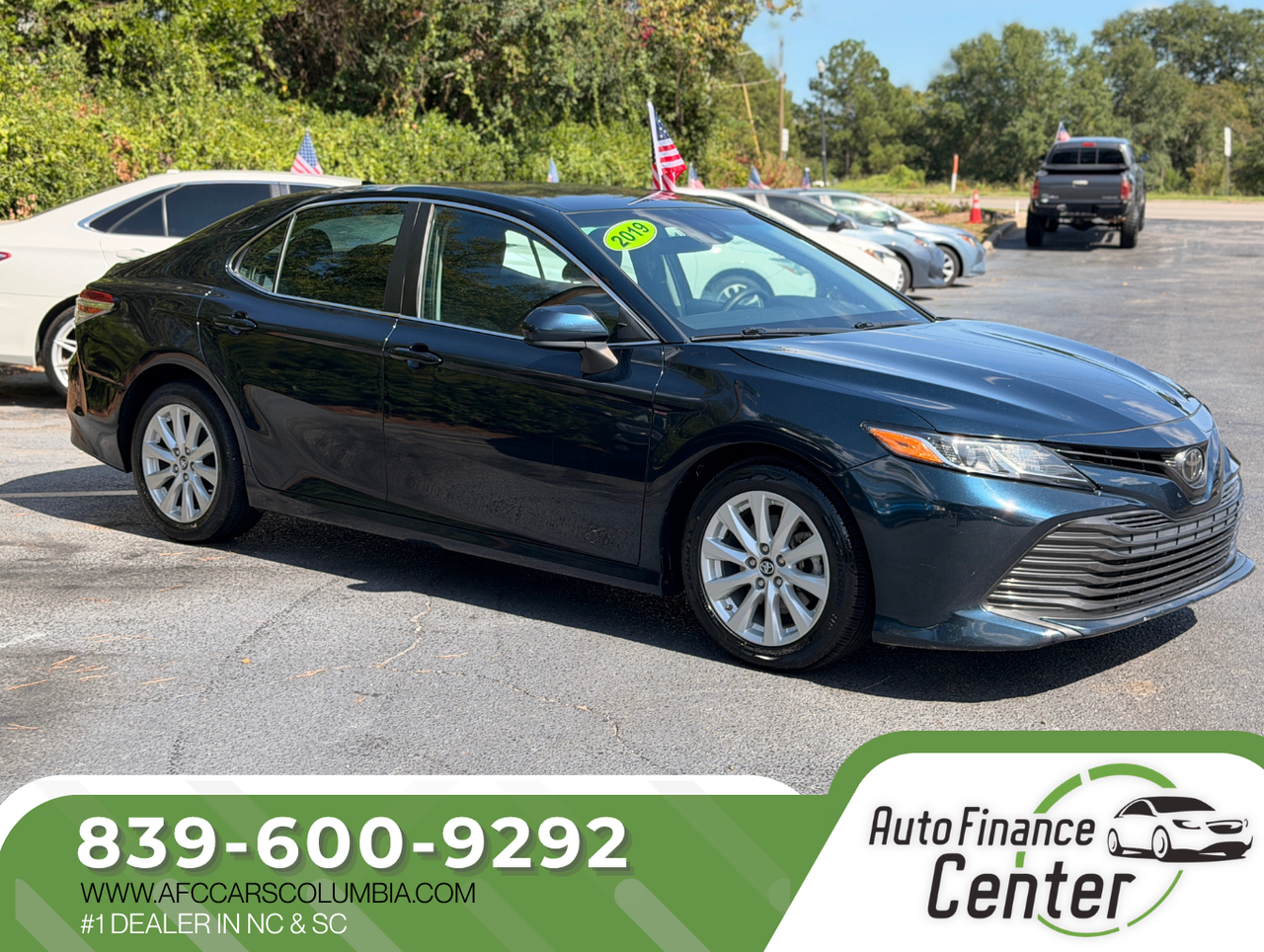 2019 TOYOTA CAMRY LE - TOY234535 — photo 1 of 13
