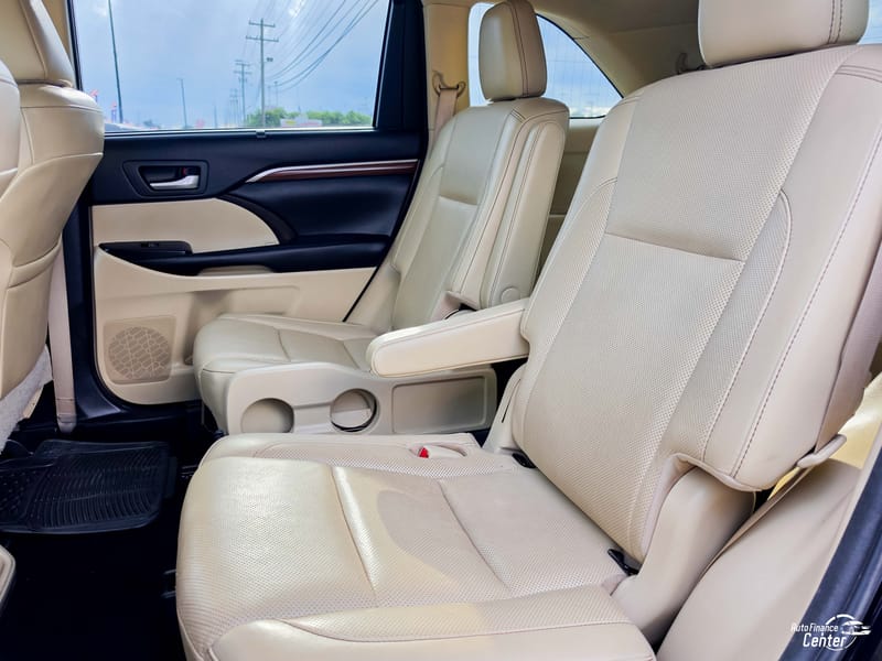 2018 TOYOTA HIGHLANDER LIMITED - TOY258421C
