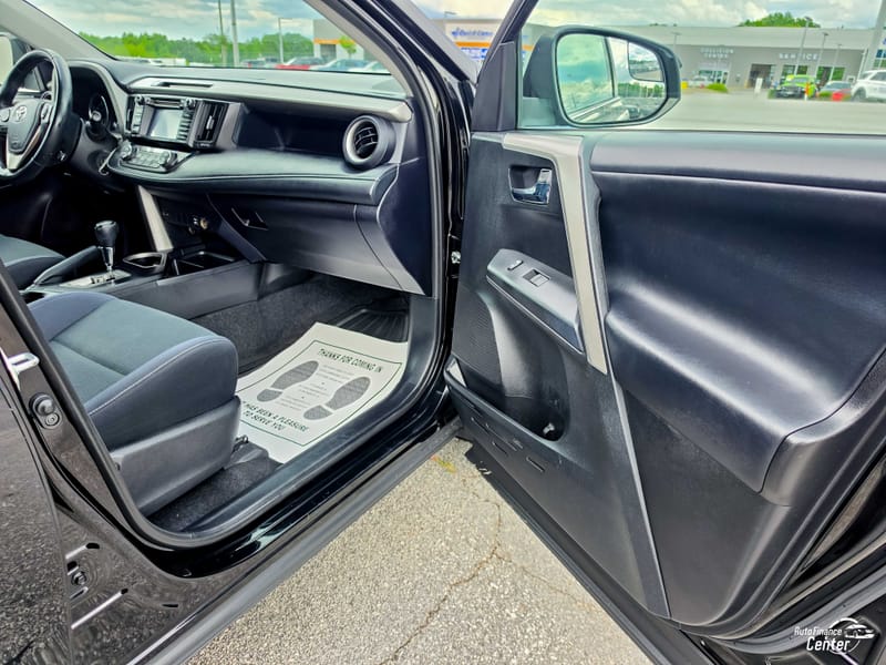 2016 TOYOTA RAV4 XLE - TOY261365