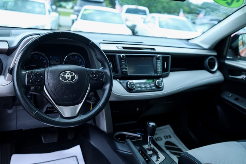 2016 TOYOTA RAV4 XLE - TOY265308