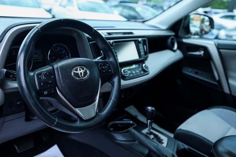 2016 TOYOTA RAV4 XLE - TOY265308