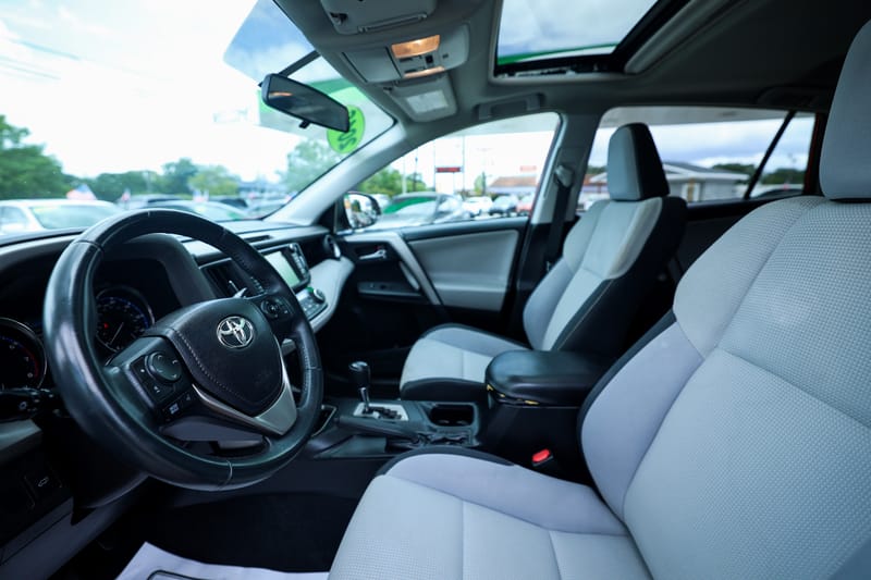 2016 TOYOTA RAV4 XLE - TOY265308