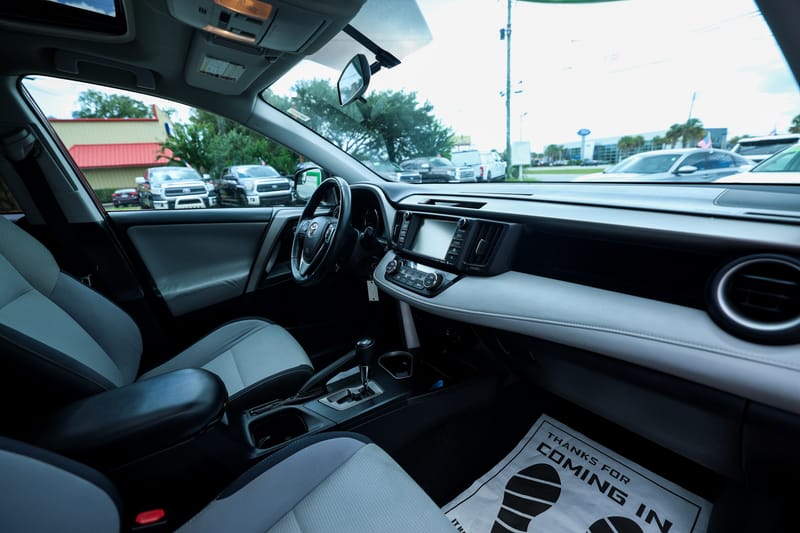 2016 TOYOTA RAV4 XLE - TOY265308