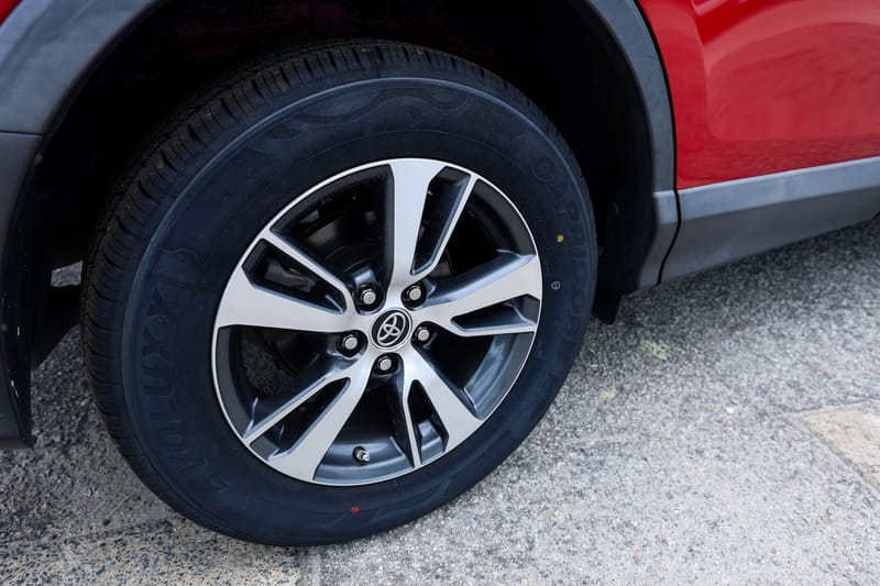 2016 TOYOTA RAV4 XLE - TOY265308