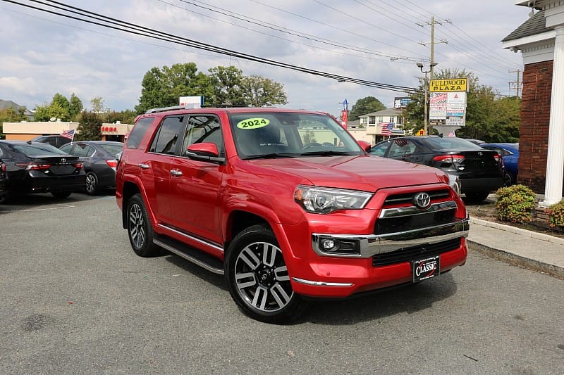 2024 TOYOTA 4RUNNER - TOY265686 — photo 1 of 15
