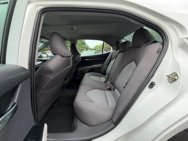 2019 TOYOTA CAMRY LE - TOY266857