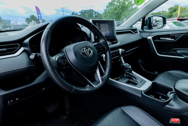2023 TOYOTA RAV4 XLE PREM - TOY276964