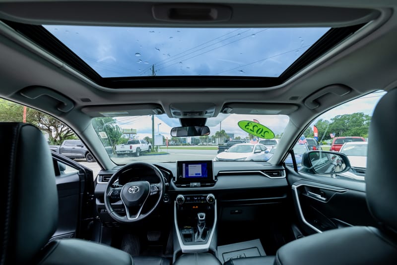 2023 TOYOTA RAV4 XLE PREM - TOY276964