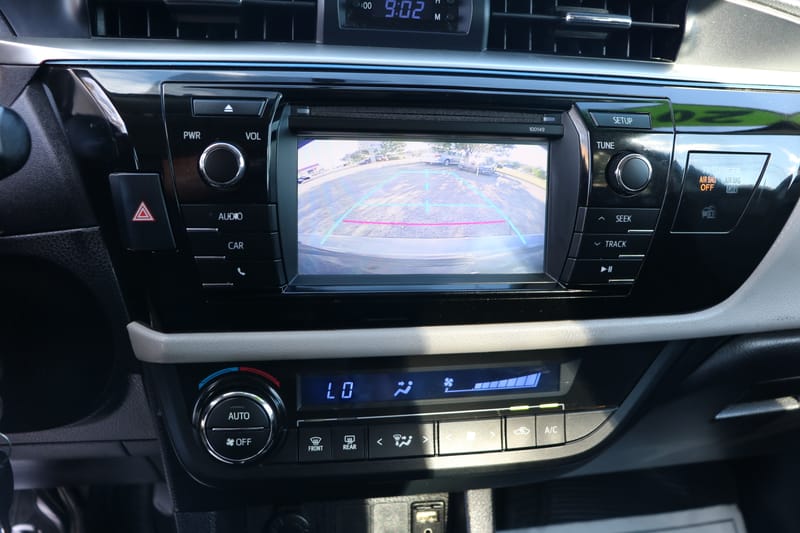 2015 TOYOTA COROLLA LE - TOY282523D