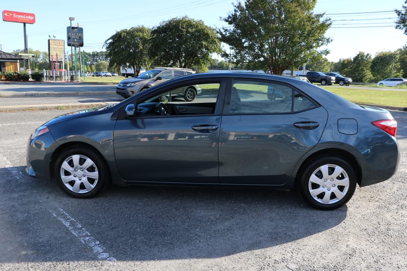 2015 TOYOTA COROLLA LE - TOY282523D