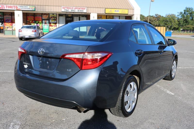 2015 TOYOTA COROLLA LE - TOY282523D