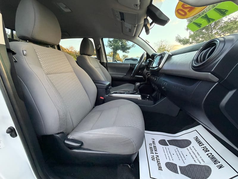 2020 TOYOTA TACOMA SR5 - TOY289206