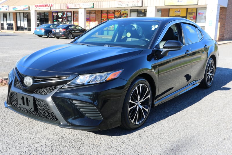 2019 TOYOTA CAMRY SE - TOY295566