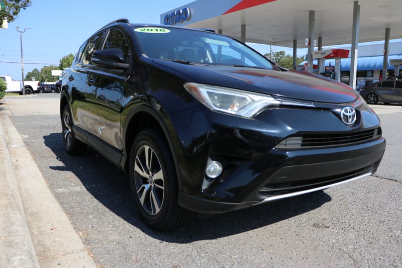 2016 TOYOTA RAV4 XLE - TOY305668