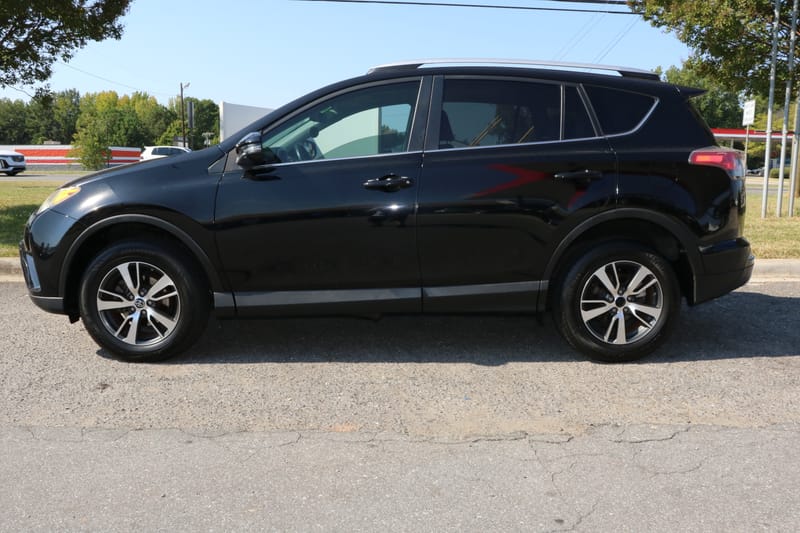 2016 TOYOTA RAV4 XLE - TOY305668