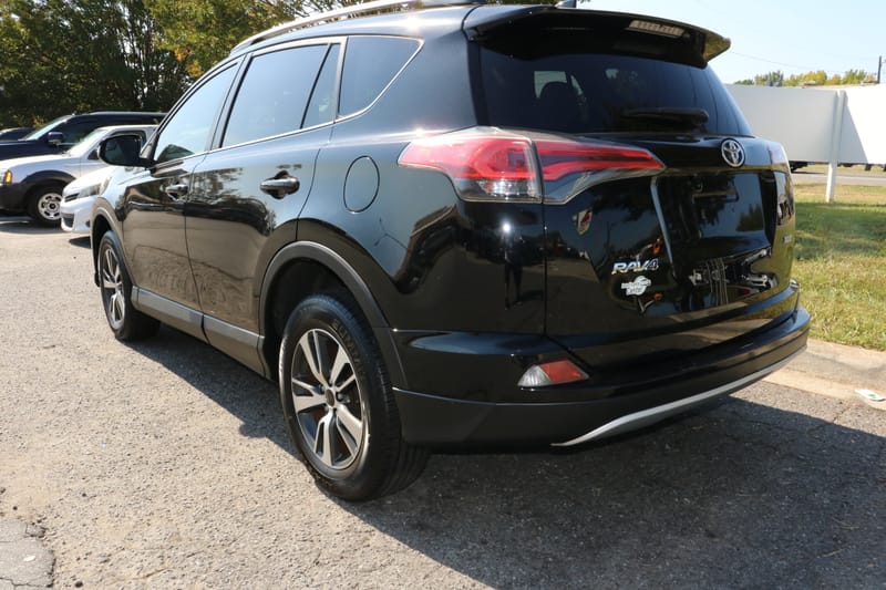 2016 TOYOTA RAV4 XLE - TOY305668