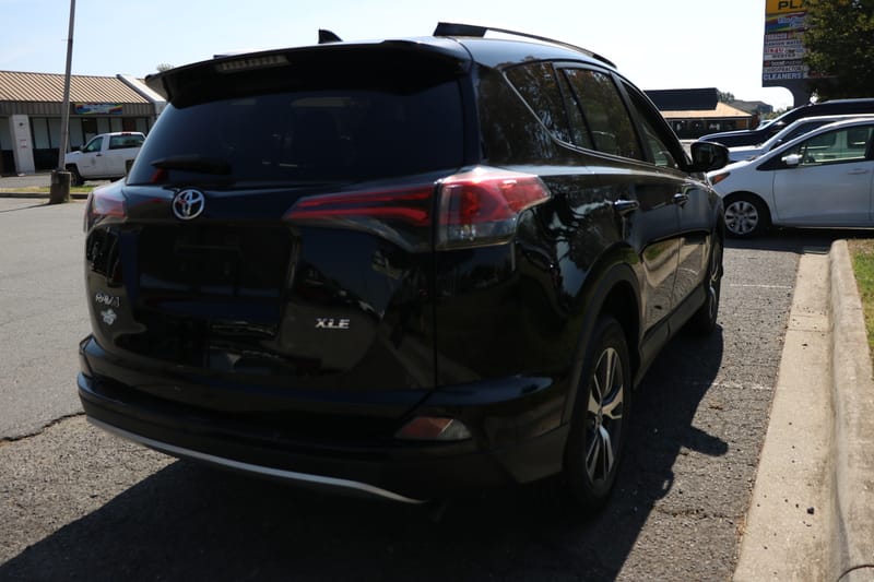 2016 TOYOTA RAV4 XLE - TOY305668