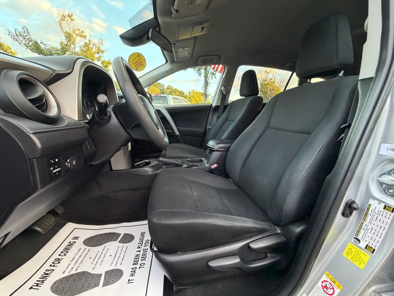 2017 TOYOTA RAV4 LE - TOY319574