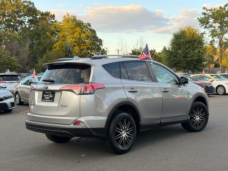 2017 TOYOTA RAV4 LE - TOY319574