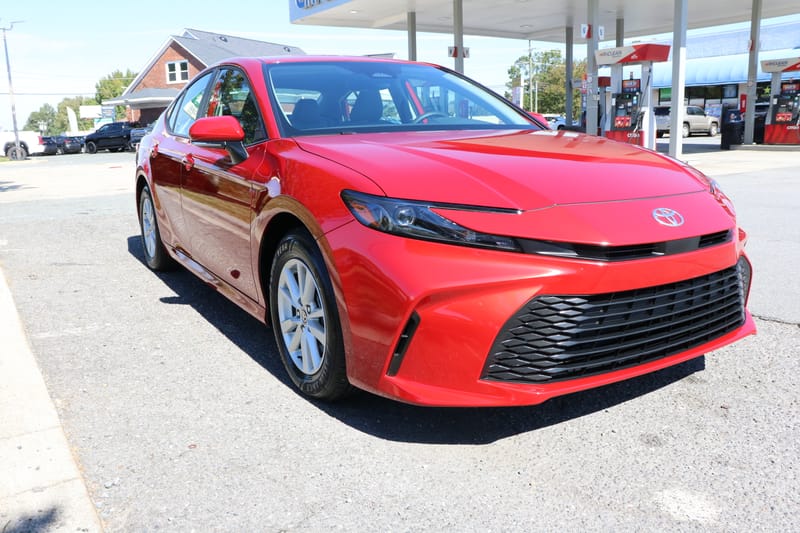 2026 TOYOTA CAMRY HYBRID LE - TOY326012
