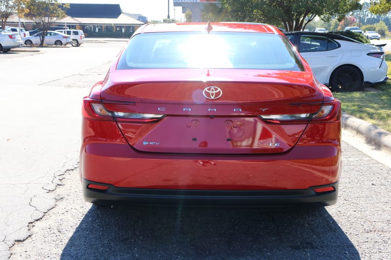 2026 TOYOTA CAMRY HYBRID LE - TOY326012