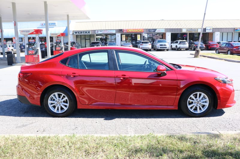 2026 TOYOTA CAMRY HYBRID LE - TOY326012