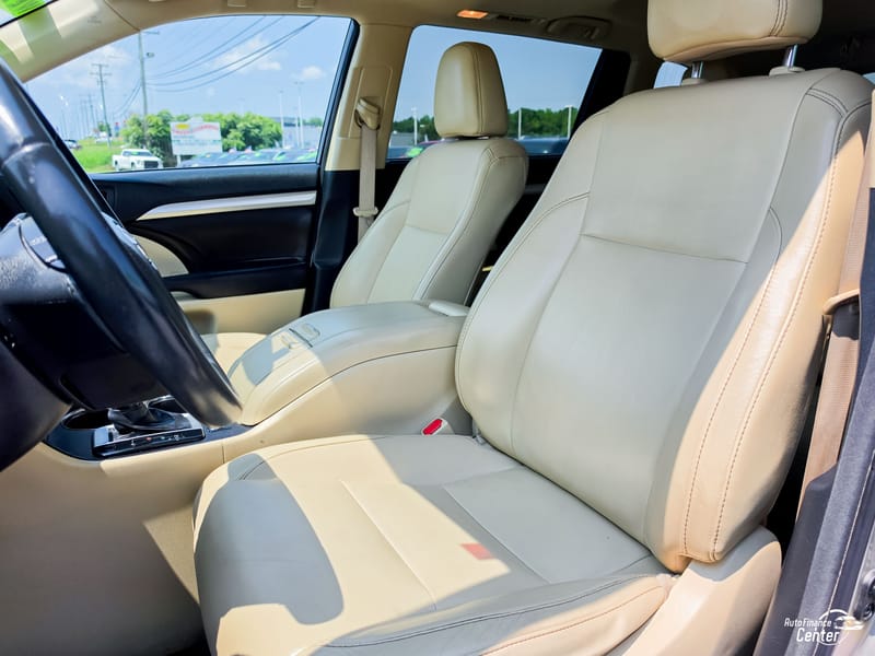2016 TOYOTA HIGHLANDER XLE - TOY328613