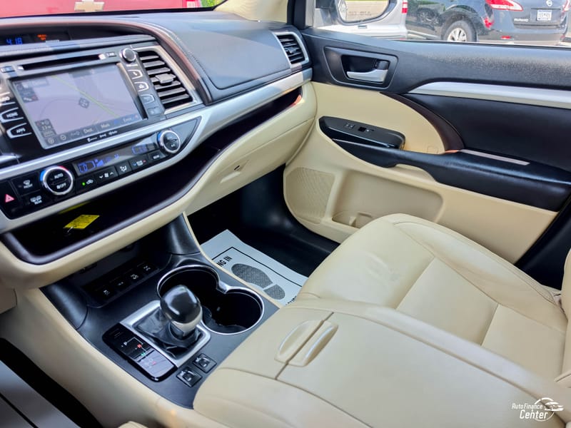 2016 TOYOTA HIGHLANDER XLE - TOY328613