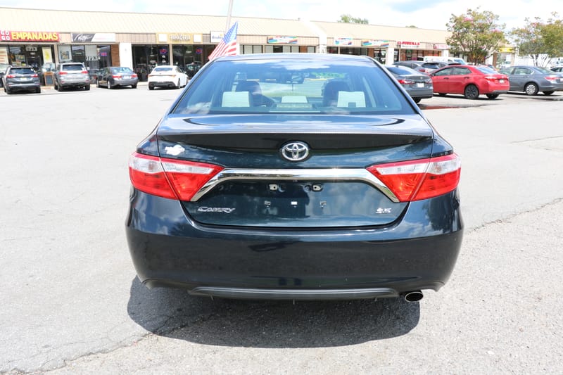 2017 TOYOTA CAMRY SE - TOY337887