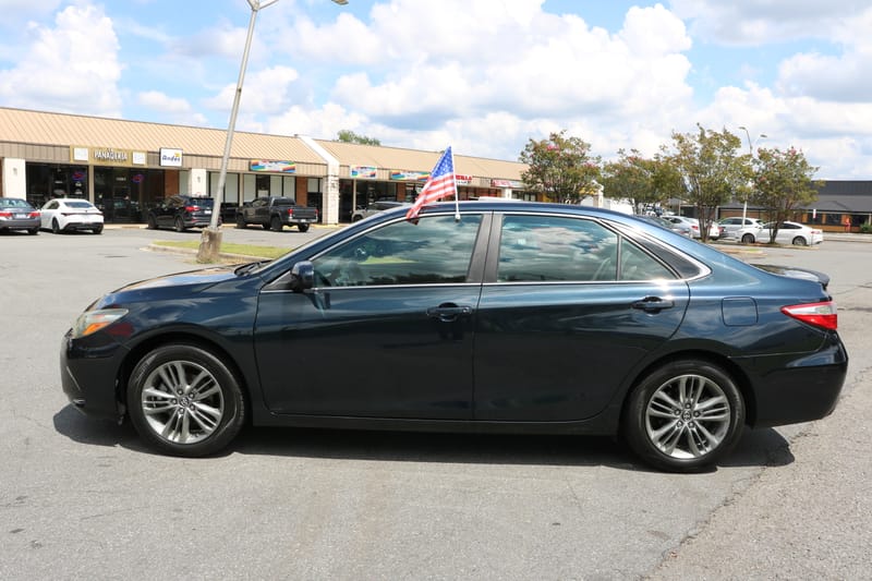 2017 TOYOTA CAMRY SE - TOY337887