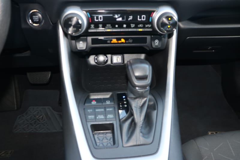 2023 TOYOTA RAV4 XLE - TOY344174C