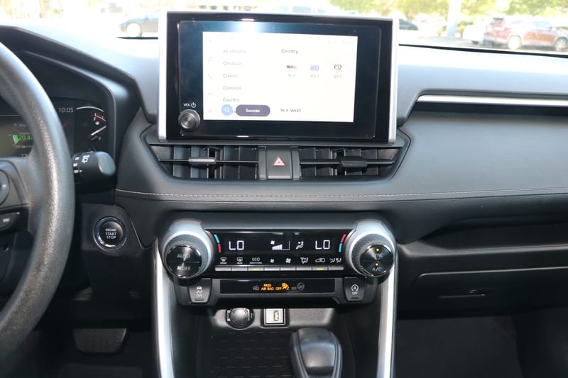 2023 TOYOTA RAV4 XLE - TOY344174C