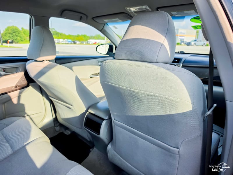 2017 TOYOTA CAMRY LE - TOY345011