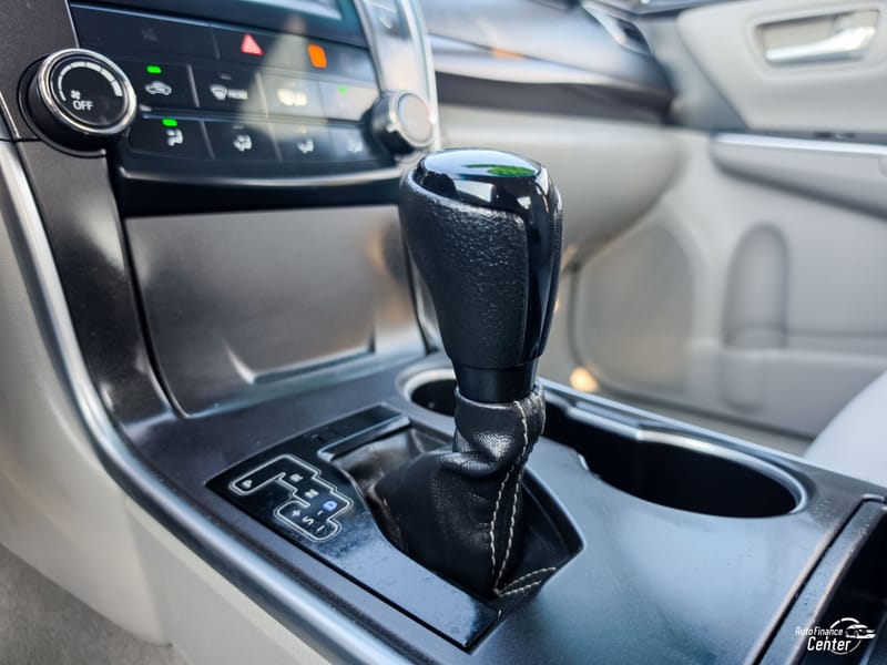 2017 TOYOTA CAMRY LE - TOY345011