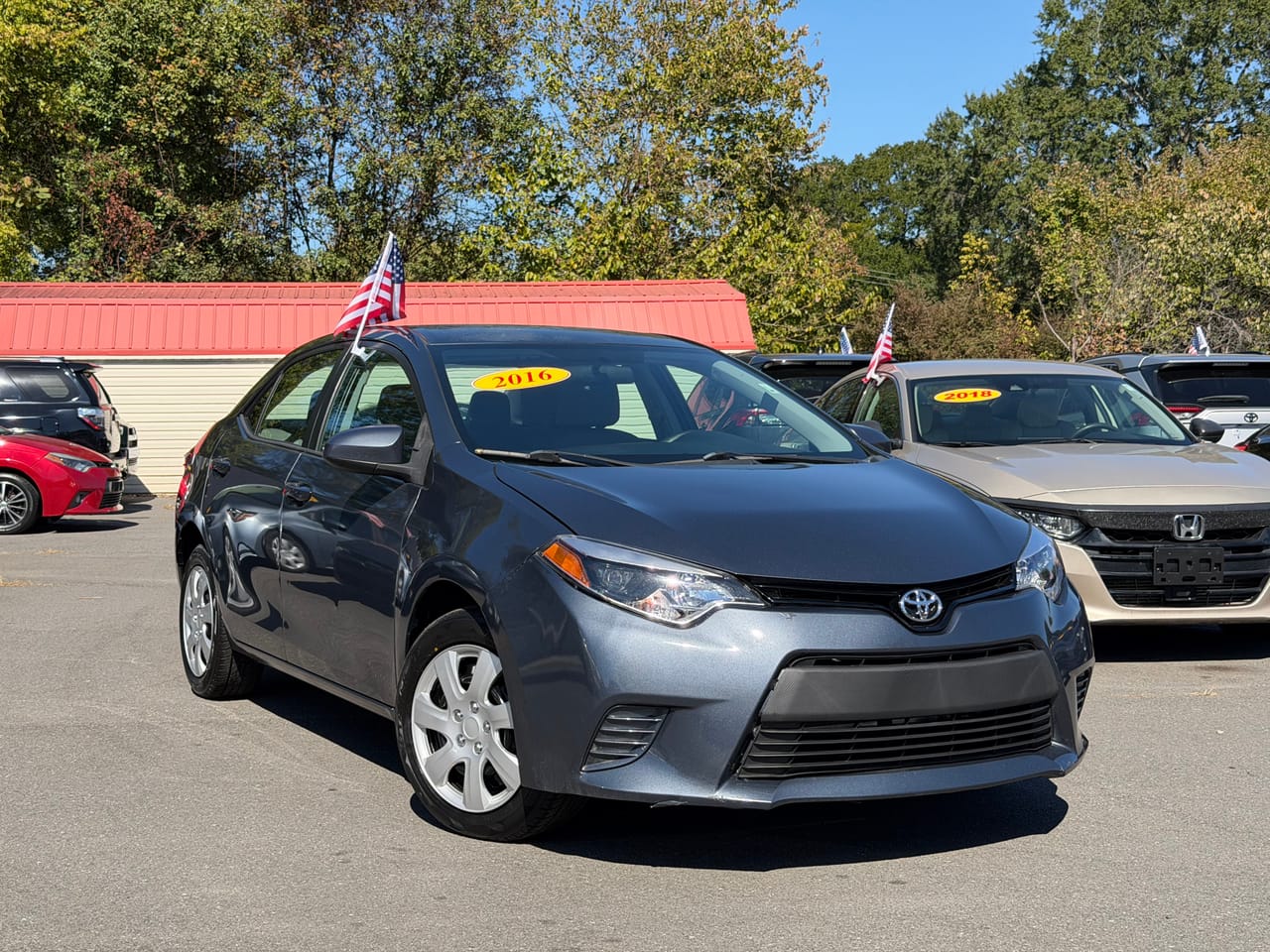 2016 TOYOTA COROLLA LE - TOY380245B — photo 1 of 14