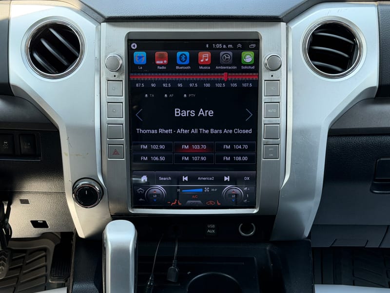 2014 TOYOTA TUNDRA SR5 - TOY390520B