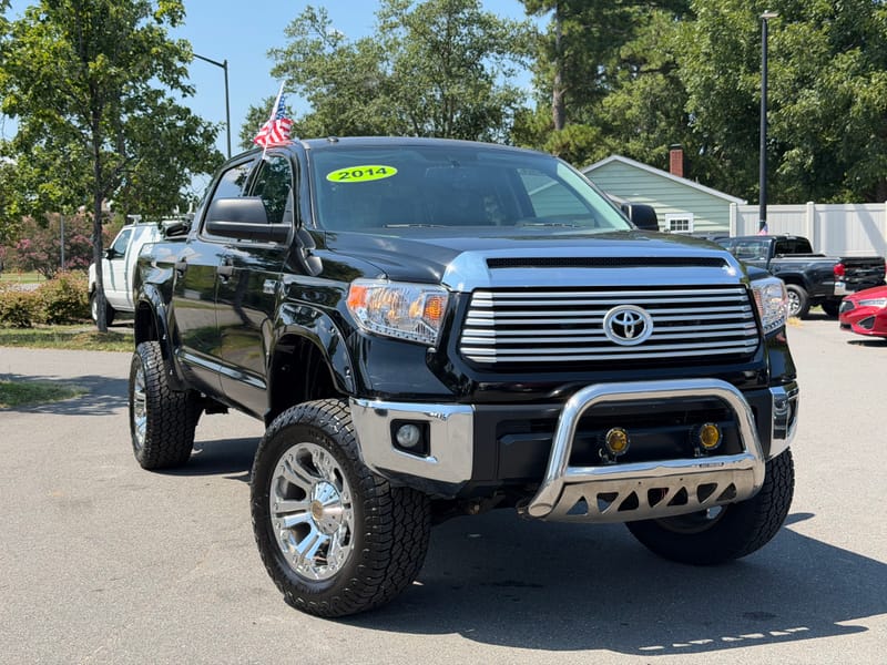 2014 TOYOTA TUNDRA SR5 - TOY390520B