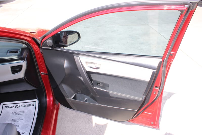 2015 TOYOTA COROLLA - TOY398667B