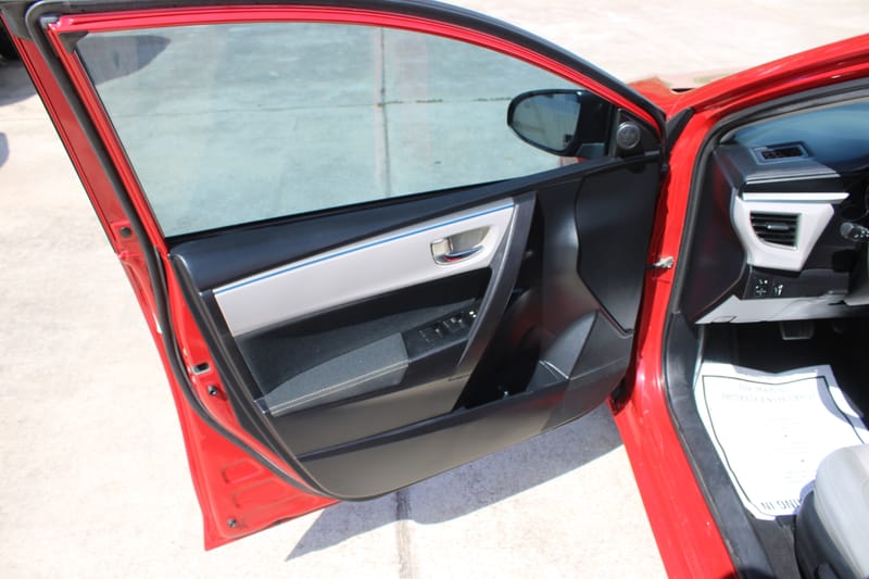 2015 TOYOTA COROLLA - TOY398667B